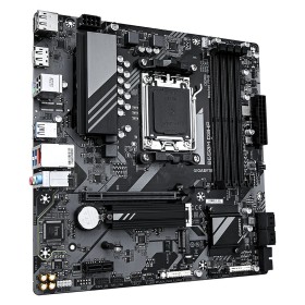 GIGABYTE B650M D3HP
