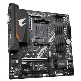 GIGABYTE B550M AORUS ELITE